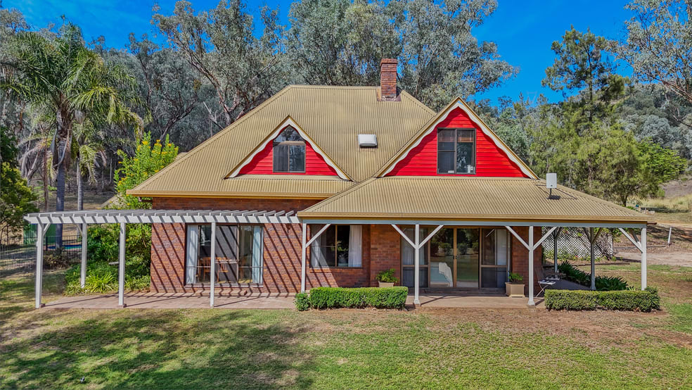 Click to view all images 91 Bagenmar Road Tamworth NSW 2340 - Image 2