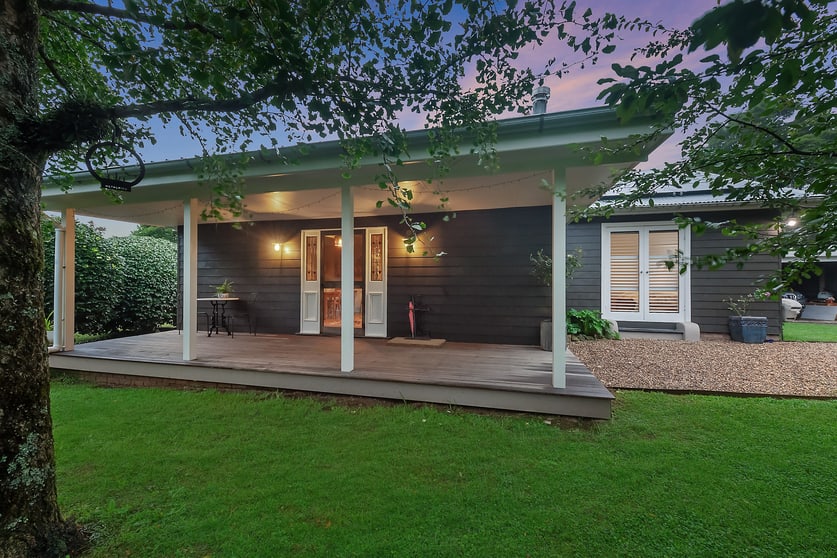 Click to view all images 4951 Illawarra Highway Robertson NSW 2577 - Image 2