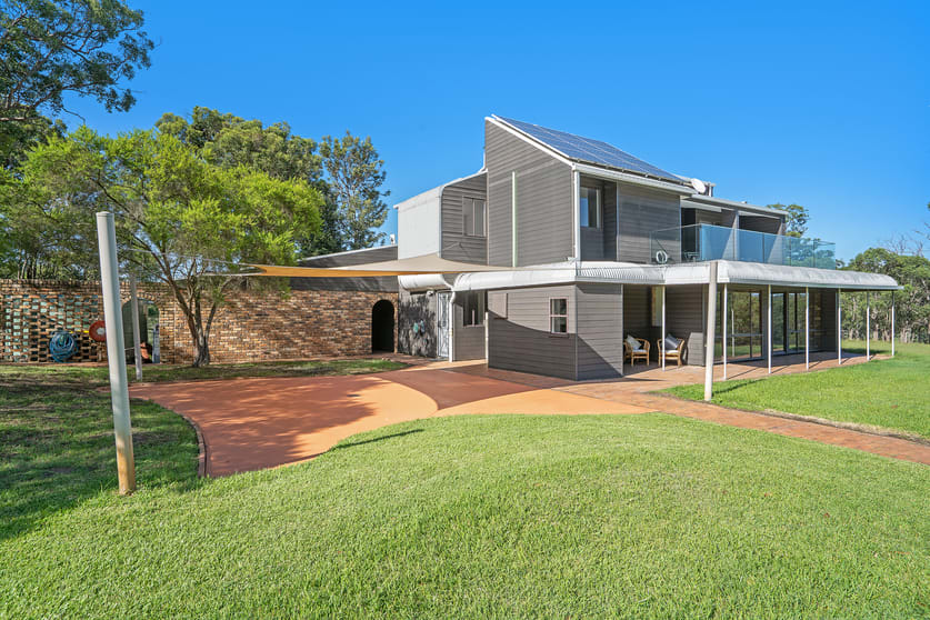Click to view all images 122 Duns Creek Road Duns Creek NSW 2321 - Image 3