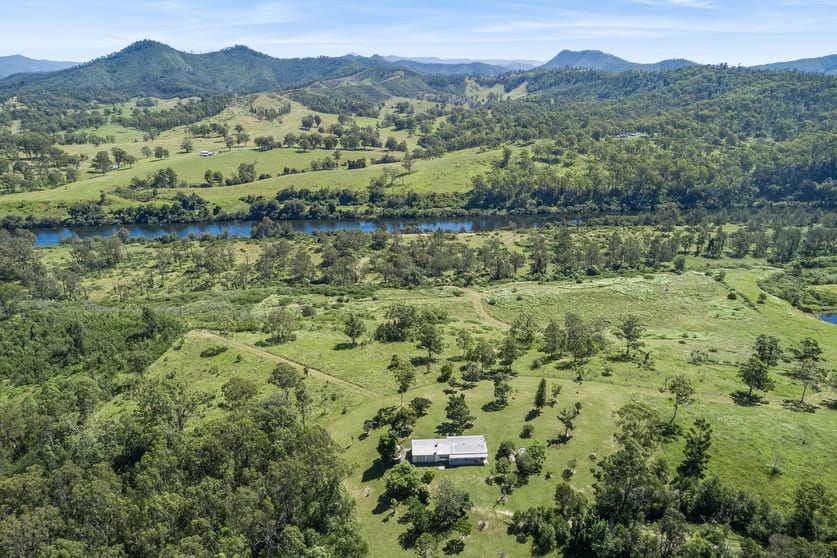 Click to view all images 484 Toms Gully Road Hickeys Creek NSW 2440 - Image 2