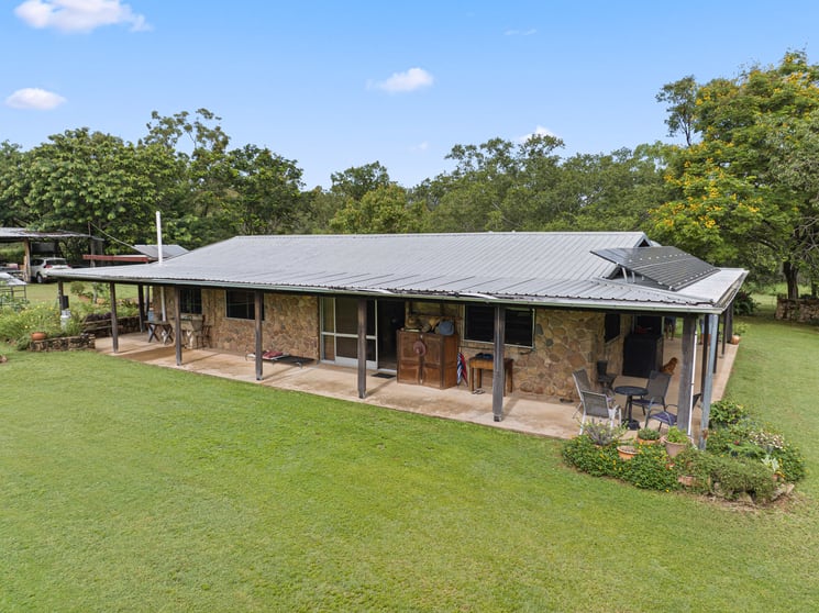 Click to view all images 198 Carbonate Creek Road Dimbulah QLD 4872 - Image 3
