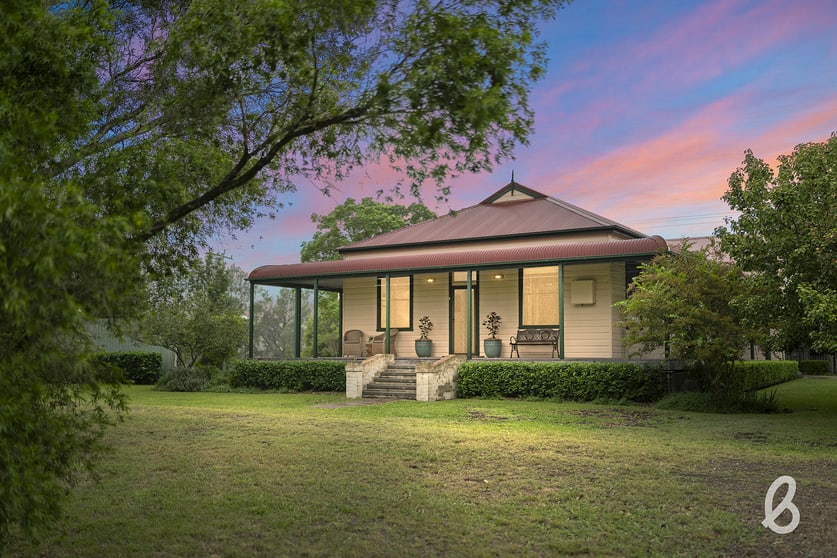Click to view all images 100 Carrowbrook Road Singleton NSW 2330 - Image 1