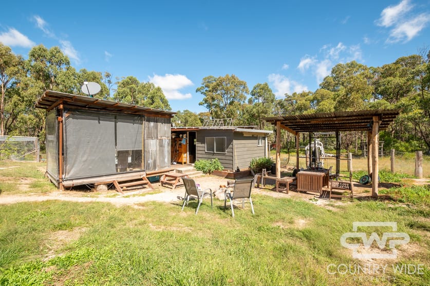 Click to view all images 2 Carrot Farm Road Deepwater NSW 2371 - Image 2