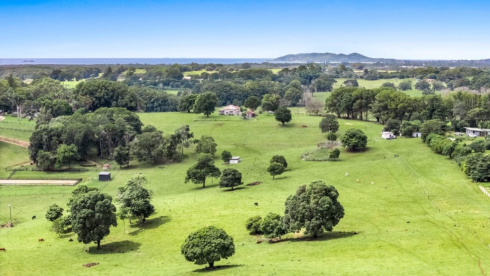 Click to view all images 136 Kennedys Lane Ewingsdale NSW 2481 - Image 3