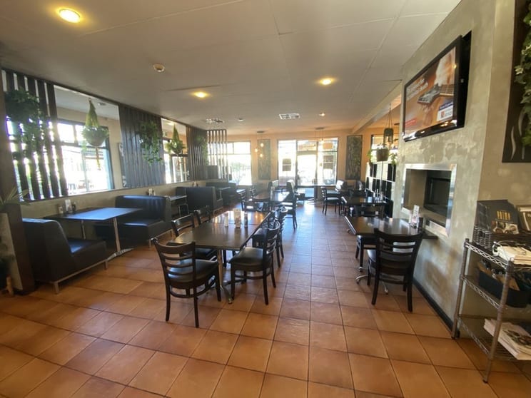 Click to view all images Restaurant business for sale in Victor Harbor - Image 3
