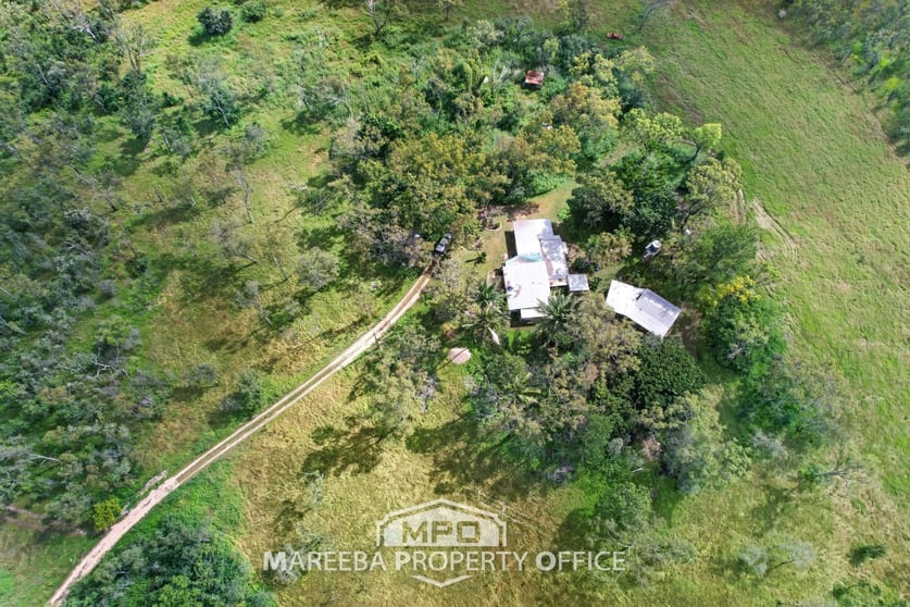 Click to view all images 991 Leafgold Weir Road Dimbulah QLD 4872 - Image 2