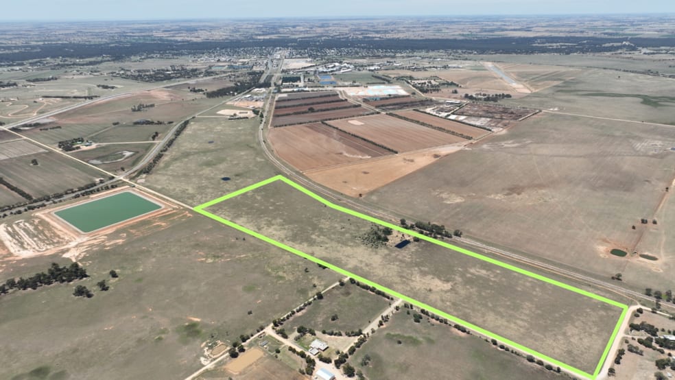 Click to view all images Lot 2 Leetham Rd Deniliquin NSW 2710 - Image 1