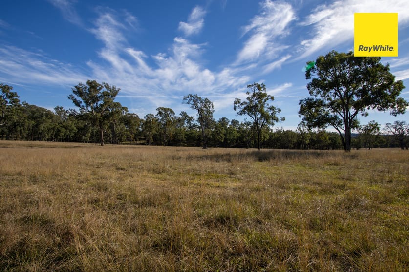 Click to view all images 559 Rifle Range Road Inverell NSW 2360 - Image 2