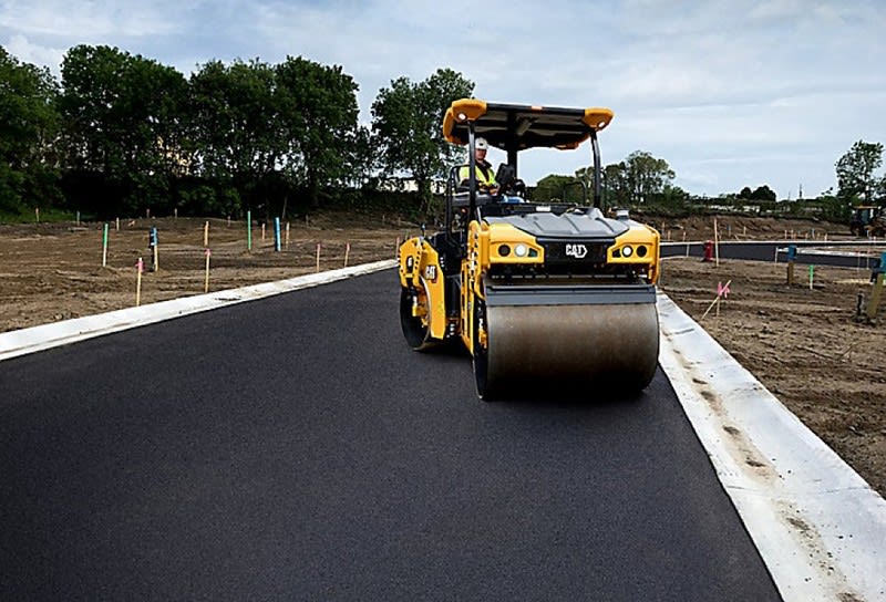 V1999 . Melbourne VIC 3000 - Image 2