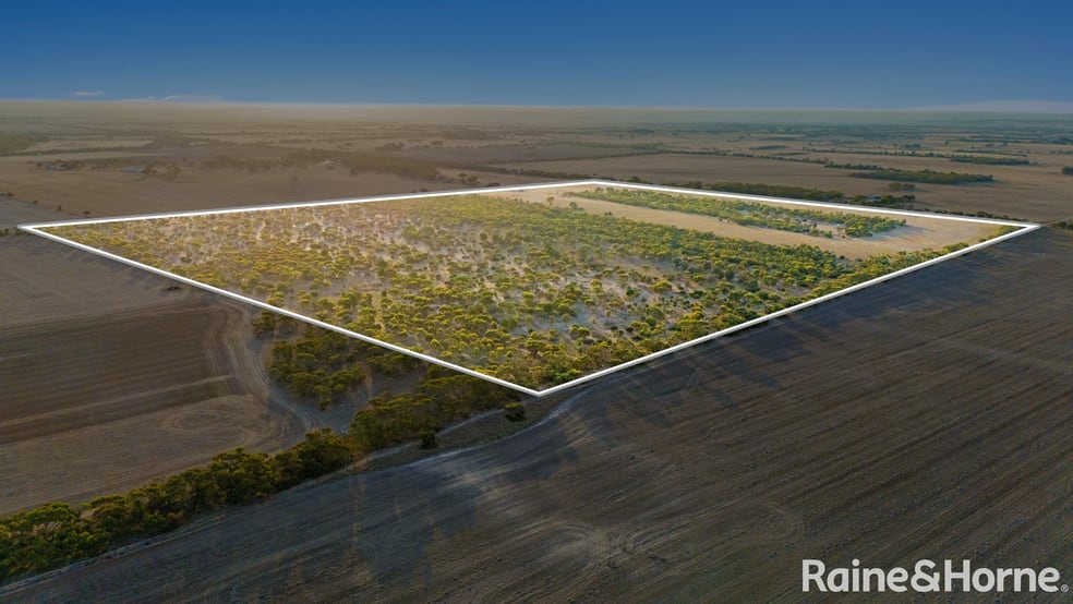 Click to view all images Lot 542 Echo Park Road Milang SA 5256 - Image 3