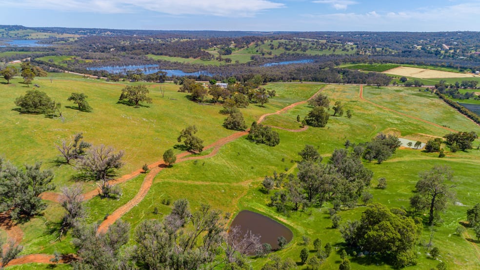 Click to view all images 6000 Great Northern Highway Bindoon WA 6502 - Image 2