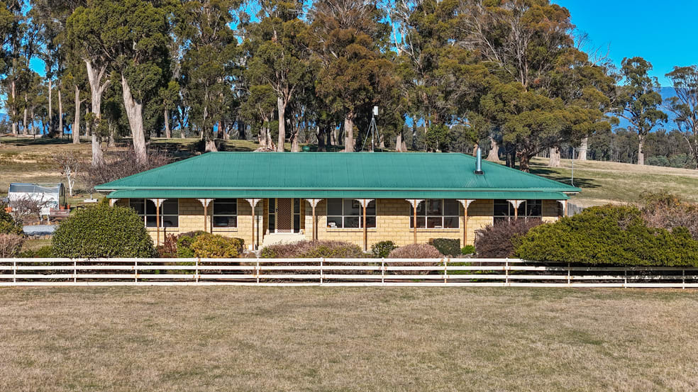 Click to view all images 785 Elphinstone Road Cressy TAS 7302 - Image 2
