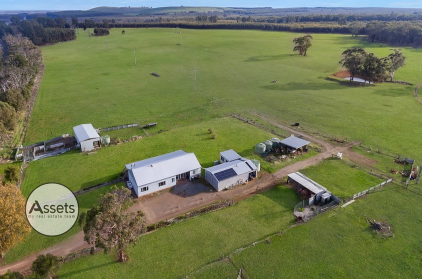 Click to view all images 3781 Henty Highway Heywood VIC 3304 - Image 1