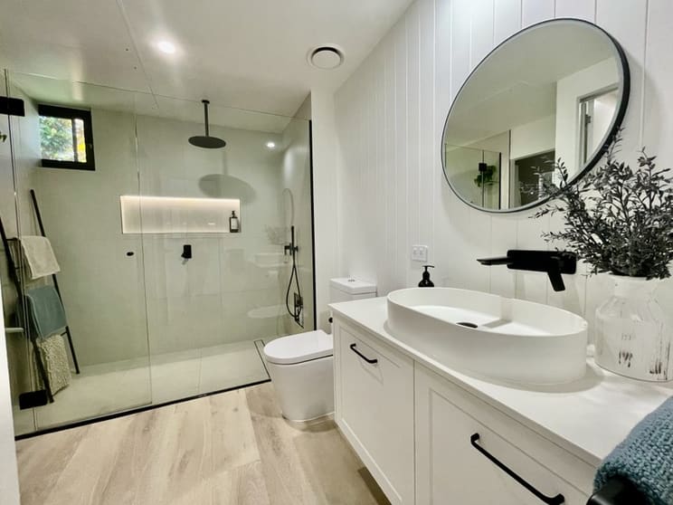 Click to view all images Management Rights business for sale in Labrador - Image 3