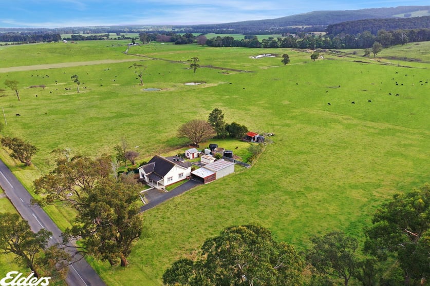 Click to view all images 429 Won Wron Road Calrossie VIC 3971 - Image 2