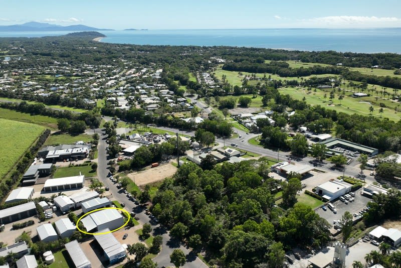 Click to view all images 25 Owen St Craiglie QLD 4877 - Image 2