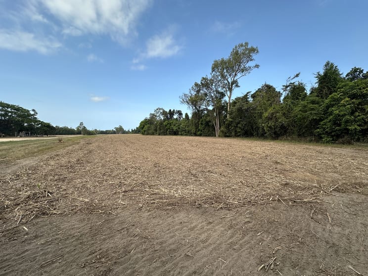 Click to view all images Bilyana QLD 4854 - Image 2