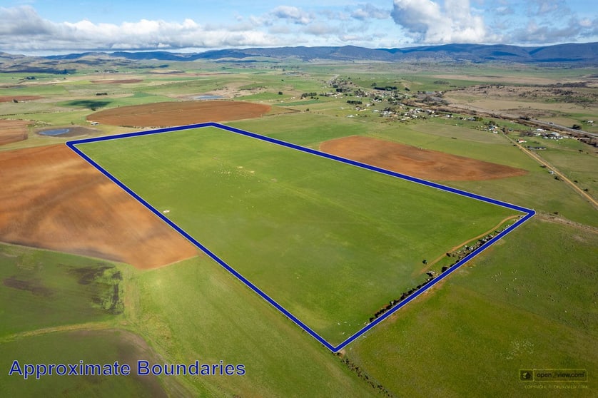 Click to view all images . Ballochmyle Road Tunbridge TAS 7120 - Image 1