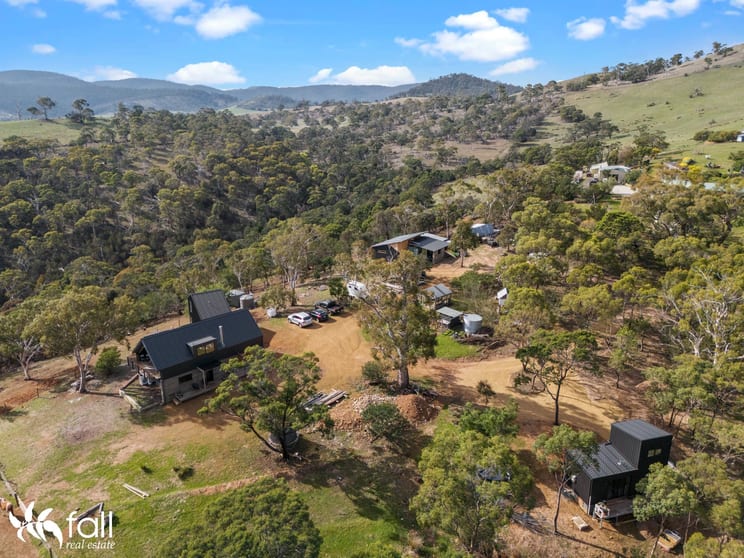 Click to view all images 93 Richmond Valley Road Richmond TAS 7025 - Image 2