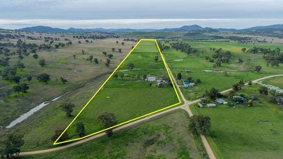 Click to view all images 83 Wadwells Quirindi NSW 2343 - Image 1