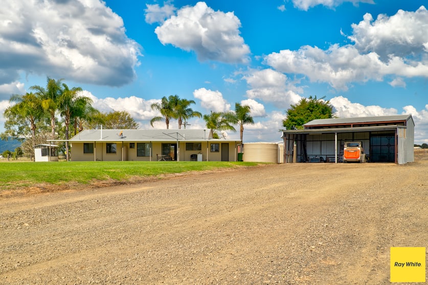 Click to view all images 112 Salvia Rd Prenzlau QLD 4311 - Image 2