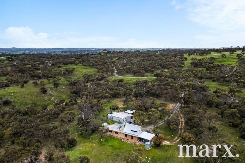 Click to view all images 357 Keyneton Estate Road, Keyneton SA 5353 - Image 1