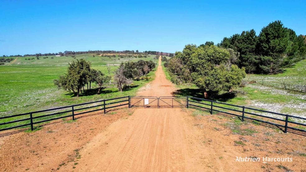 1189 Wannamal Road, Cullalla Gingin WA 6503 - Image 2