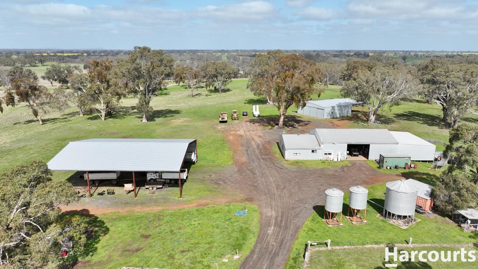 Click to view all images 1790 Harrow-Balmoral Road Balmoral VIC 3407 - Image 2