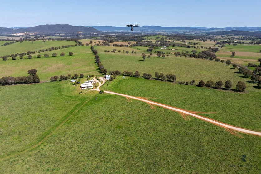 Click to view all images 374 Wollar Road Mudgee NSW 2850 - Image 2