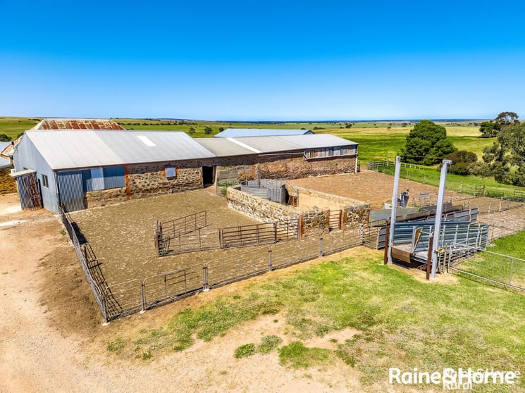 173 Dalveen Road Woodchester SA 5255 - Image 3