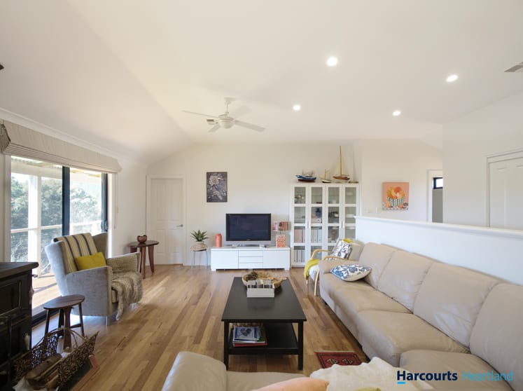 Click to view all images 835 Balingup - Nannup Road Southampton WA 6253 - Image 3