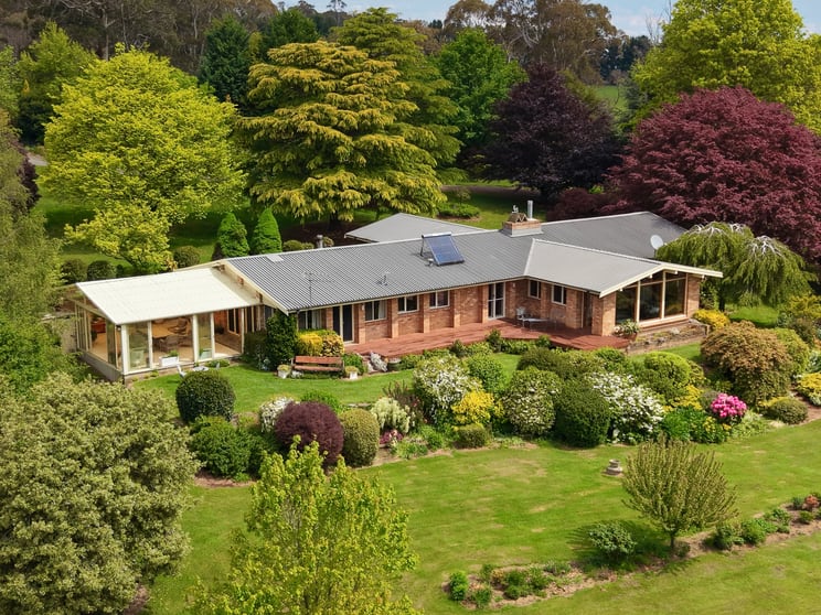 270 Dog Rocks Road Oberon NSW 2787 - Image 1