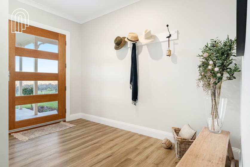 Click to view all images 1370 Kiewa Valley Highway Kiewa VIC 3691 - Image 3
