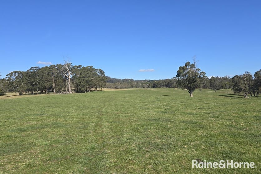 Click to view all images 5442 Illawarra Highway Burrawang NSW 2577 - Image 2