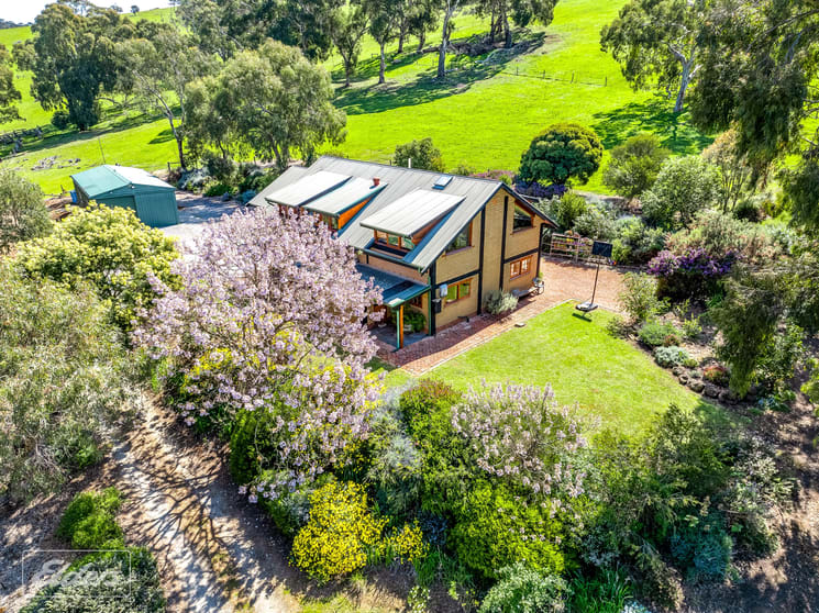 Click to view all images 26 Day Road Wattle Flat SA 5203 - Image 3