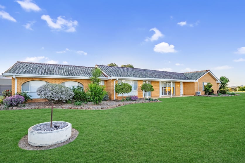 Click to view all images Canowindra Road Cowra NSW 2794 - Image 3