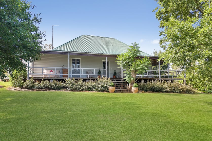 Click to view all images 60 Beechworth Road Mudgee NSW 2850 - Image 3