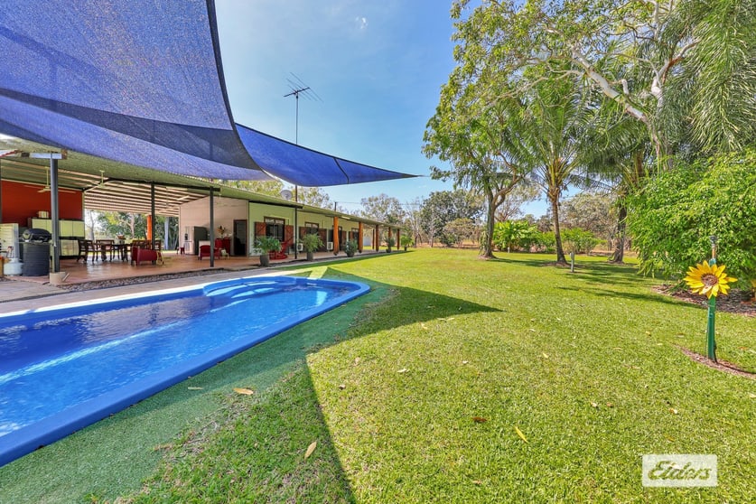 Click to view all images 590 Litchfield Park Road Batchelor NT 0845 - Image 2