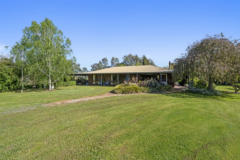 Click to view all images 78 James Road Warrenbayne VIC 3670 - Image 3