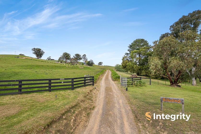 Click to view all images 111 Joyces Road Glenburn VIC 3717 - Image 2