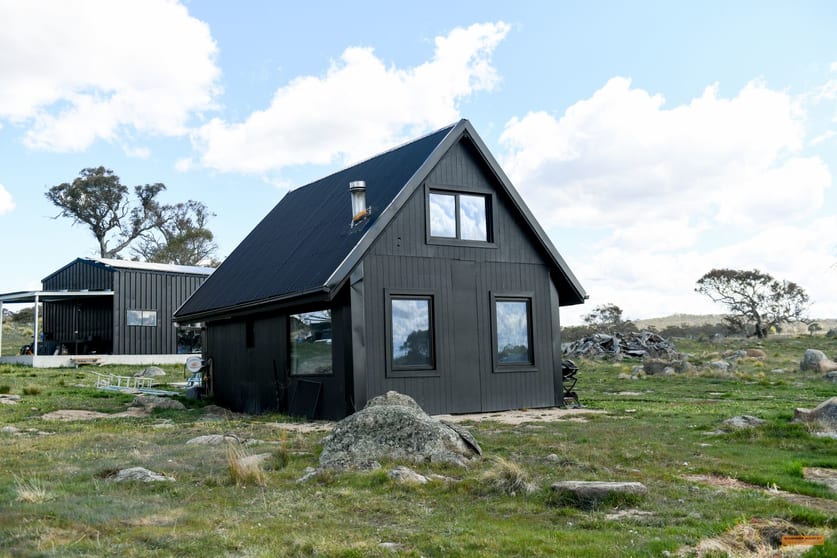 Click to view all images "Westons" 282 Hilltop Road Hill Top NSW 2628 - Image 3