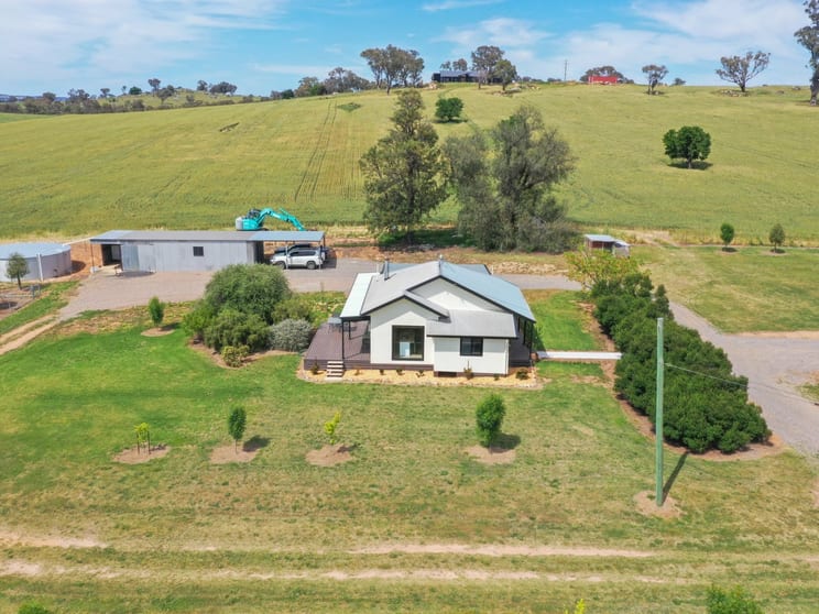 Click to view all images 415 Maimuru SS Road Maimuru Young NSW 2594 - Image 1