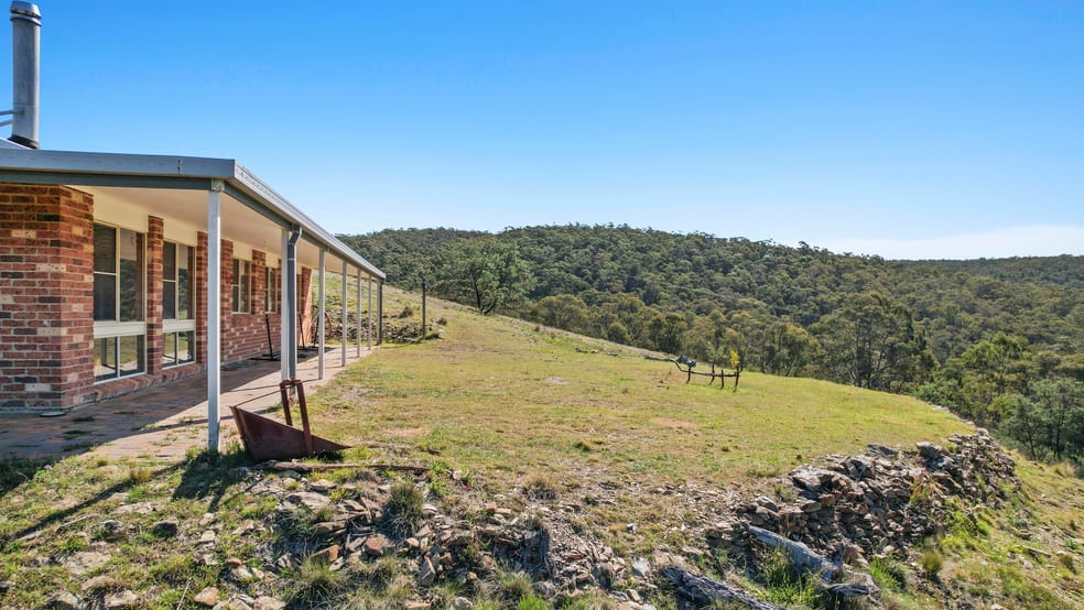 Click to view all images 11C Sandalls Drive Rydal NSW 2790 - Image 2
