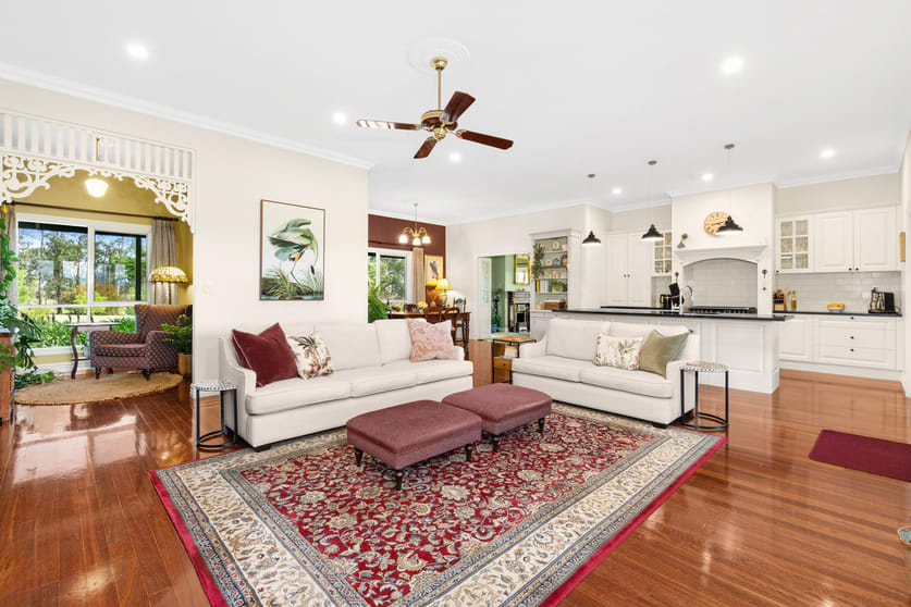 Click to view all images 125 Sellings Lane Maffra VIC 3860 - Image 2