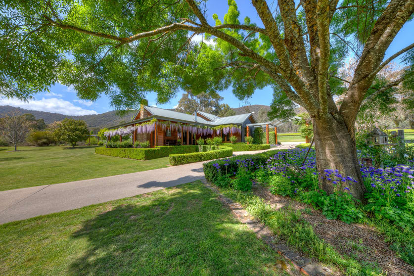 227 Mount Porepunkah Road Bright VIC 3741 - Image 3