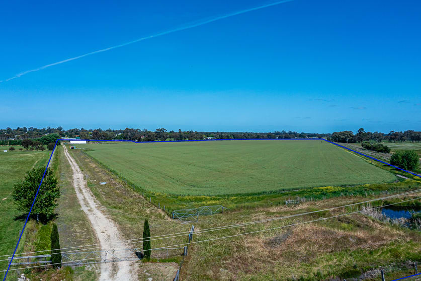 Click to view all images 29 Moyhall Road Naracoorte SA 5271 - Image 2