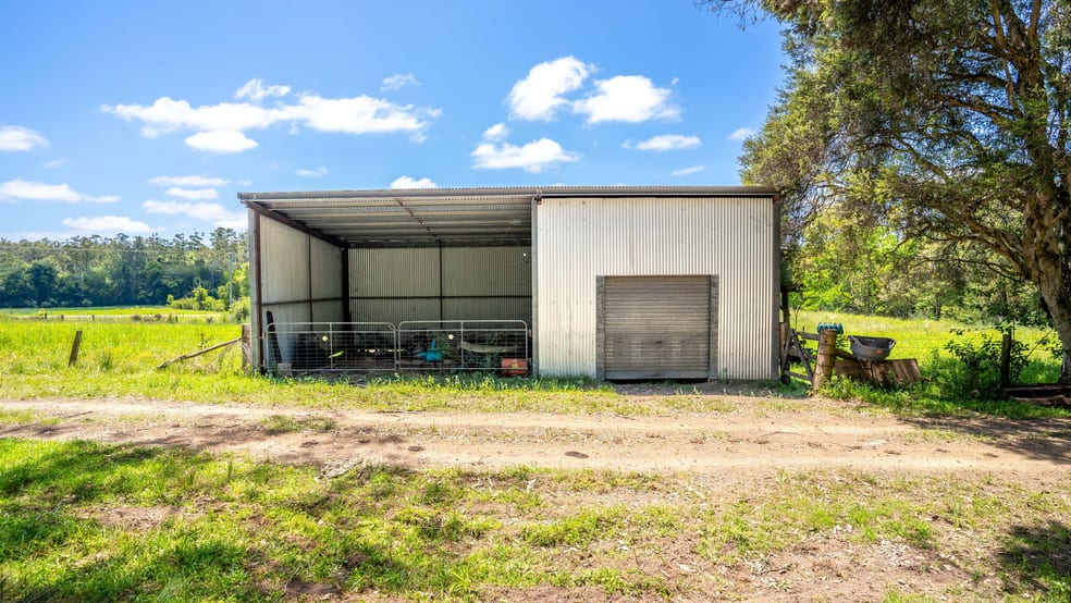 Click to view all images 1 Bimbadeen Road Wherrol Flat NSW 2429 - Image 3