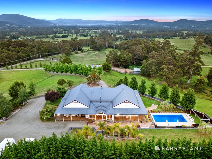 Click to view all images 85 Rosella Road Wesburn VIC 3799 - Image 2