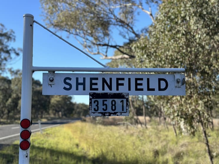 Click to view all images 3581 Manilla Road Tamworth NSW 2340 - Image 2