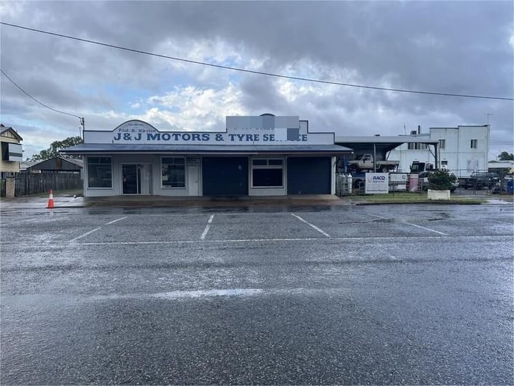 Click to view all images 24a George Street Biggenden QLD 4621 - Image 1